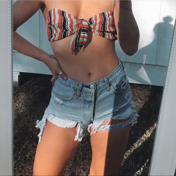 Levi’s Shorts - Picture 5 of 8